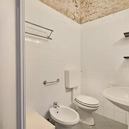 Lacollina Mountain View