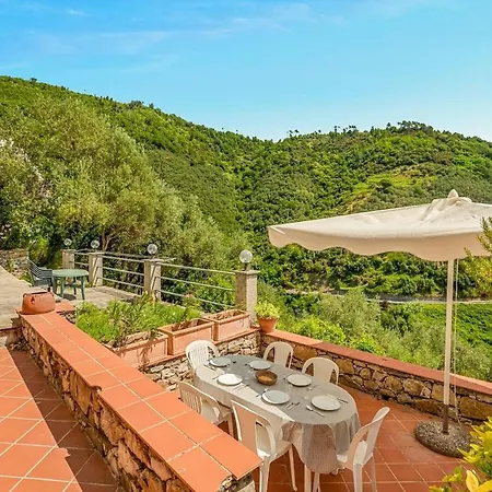 Apartment Lacollina Mountain View Montale (Liguria)
