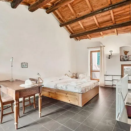 Lacollina Mountain View Apartment Montale (Liguria)